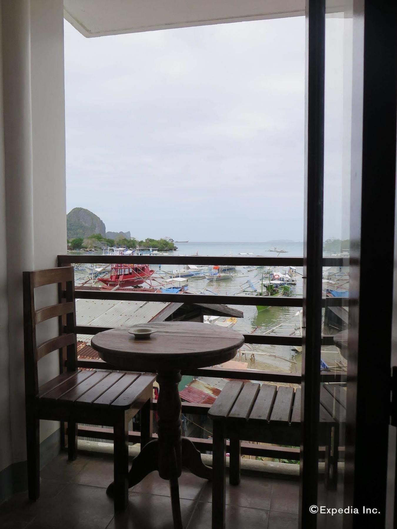 Dayunan Tourist Inn El Nido Exterior photo